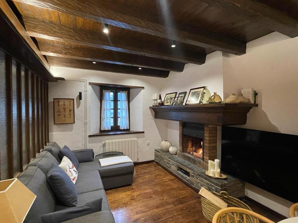 Baqueira 1500 Pie De Pistas Apartamento Cuilas Naut Aran Extérieur photo